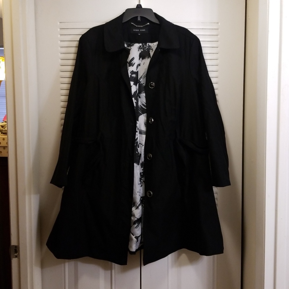 3/4 Trench coat